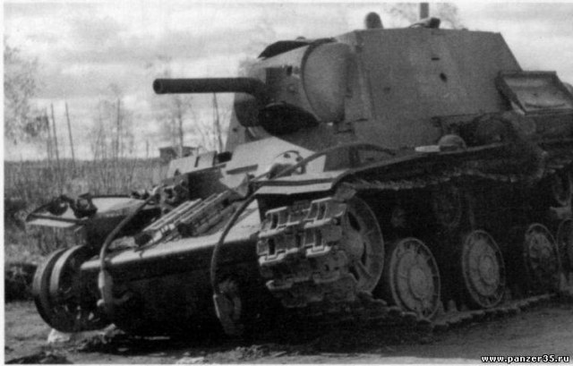 KV-1A 753 (r) Flamm N3.jpg